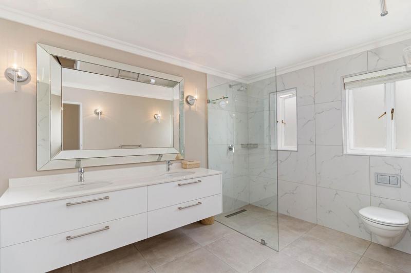 To Let 4 Bedroom Property for Rent in Steenberg Estate Western Cape